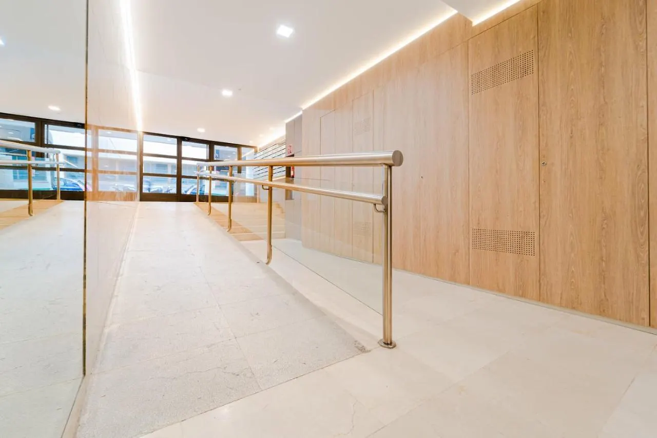 Magnificient Furnished Francisco Remiro Apartments In Guindalera Madrid 0*,