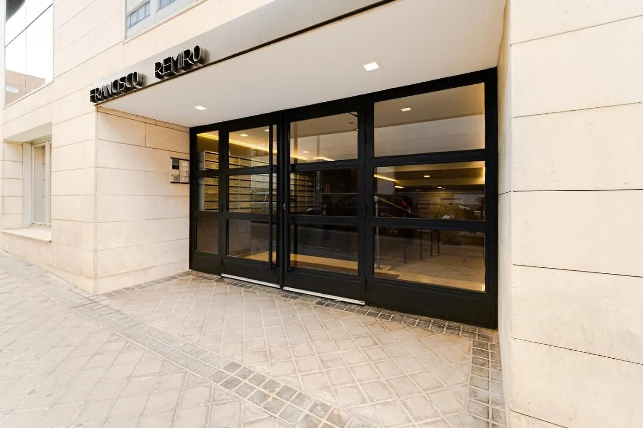 Magnificient Furnished Francisco Remiro Apartments In Guindalera Madrid España